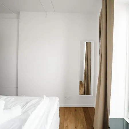 Fantastic 2-bed With Balcony - 384 Apartamento